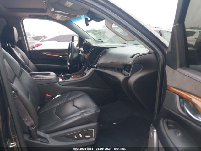 1GYS4CKJ3GR446518 Cadillac Escalade Premium Collection