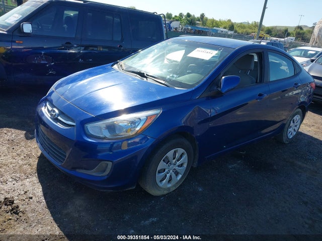Hyundai ACCENT SE 2017 KMHCT4AE4HU173932 Image 2