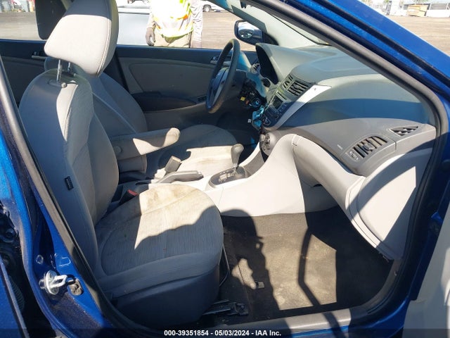 Hyundai ACCENT SE 2017 KMHCT4AE4HU173932 Image 5
