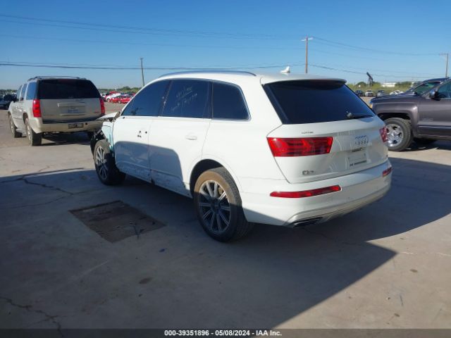 WA1LHAF70HD040433 Audi Q7 2.0t Premium