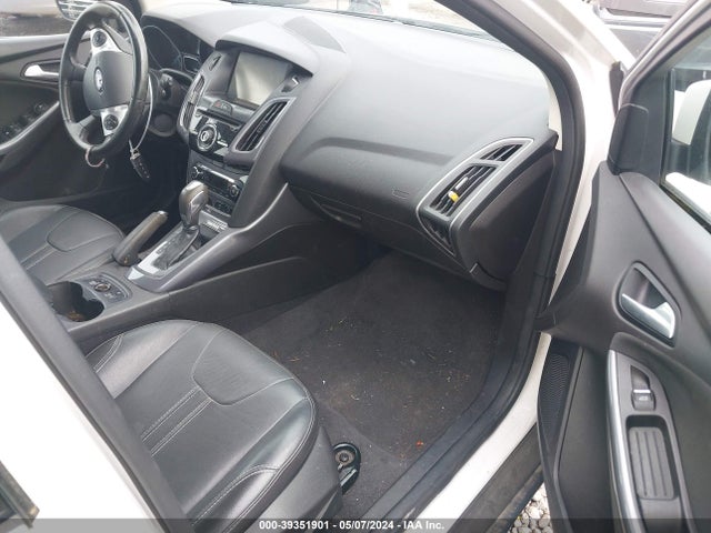 Ford Focus Titanium 2014 1FADP3N27EL274235 Image 5