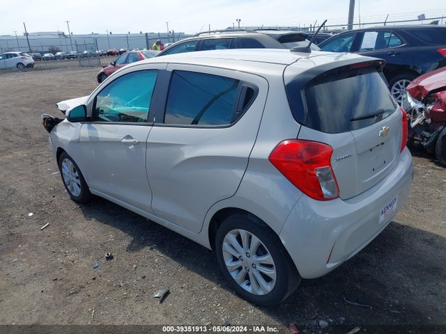 Chevrolet Spark 1lt Cvt 2017 KL8CD6SA1HC709923 Image 3
