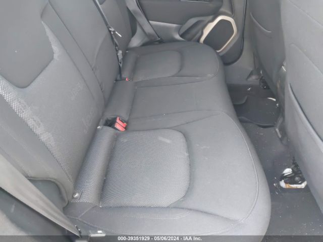 ZACCJABT9GPD89359 Jeep Renegade Latitude