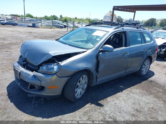 3VWPL7AJ0EM618717 Volkswagen Jetta Sportwagen 2.0l Tdi