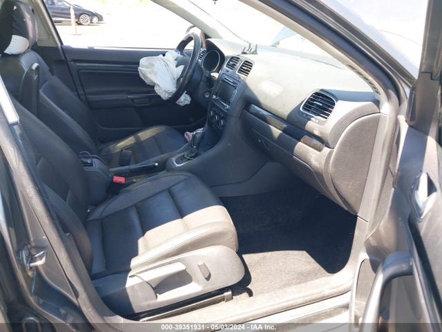 3VWPL7AJ0EM618717 Volkswagen Jetta Sportwagen 2.0l Tdi