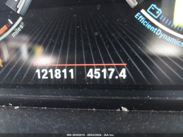 BMW 550i Xdrive 2015 WBAKP9C55FD979657 Image 16