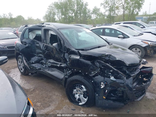 Chevrolet TRAX LS 2018 3GNCJKSB2JL410699 Image 14