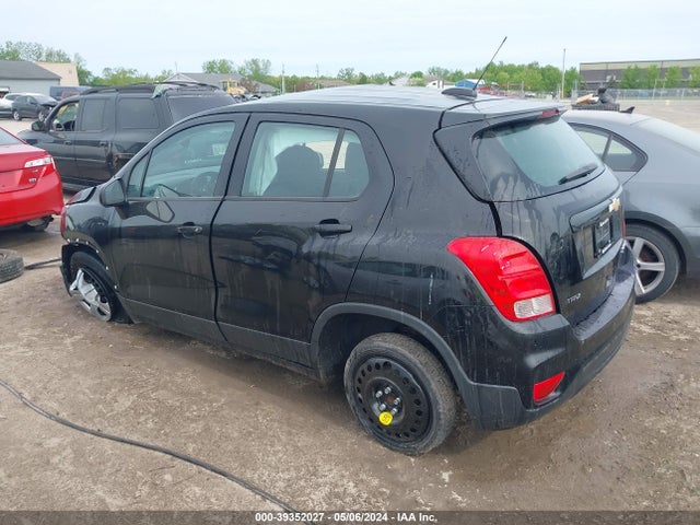 Chevrolet TRAX LS 2018 3GNCJKSB2JL410699 Image 15