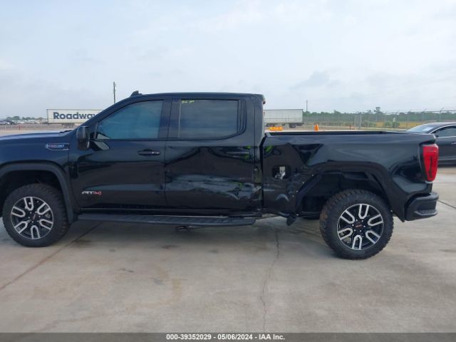 1GTUUEEL8RZ175403 GMC Sierra 1500 4wd  Short Box At4