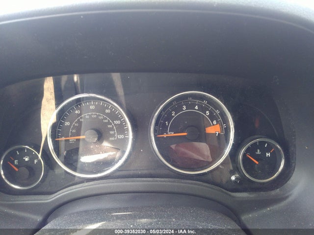 Jeep Compass Latitude 2014 1C4NJDEB6ED664775 Image 7