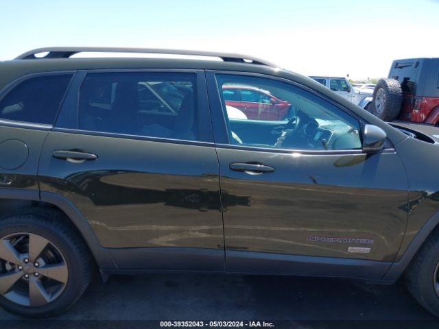 1C4PJLCB4GW362236 Jeep Cherokee 75th Anniversary