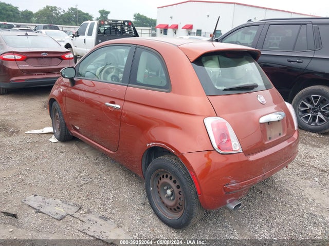 2013 FIAT 500 3C3CFFAR5DT686223 Photo 2
