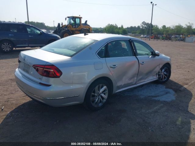1VWBA7A34JC019140 Volkswagen Passat 2.0t Se