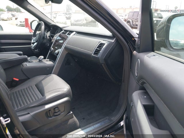 SALRT2EX0P2481553 Land Rover Discovery P300 S R-dynamic