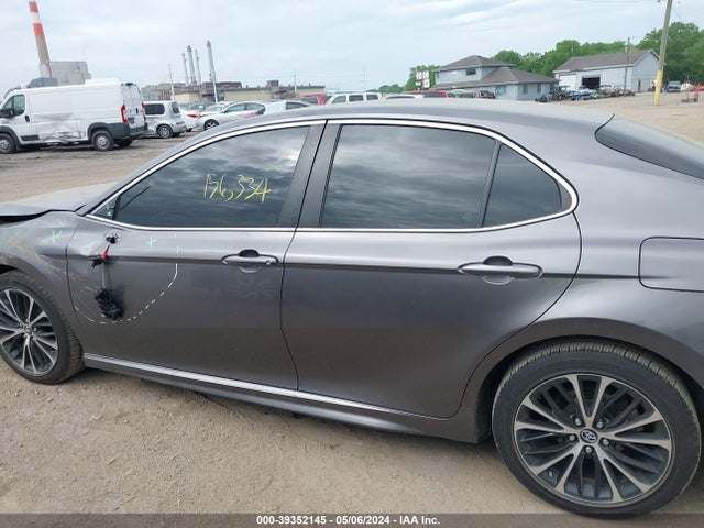 Toyota CAMRY SE 2018 4T1B11HK9JU554855 Image 14