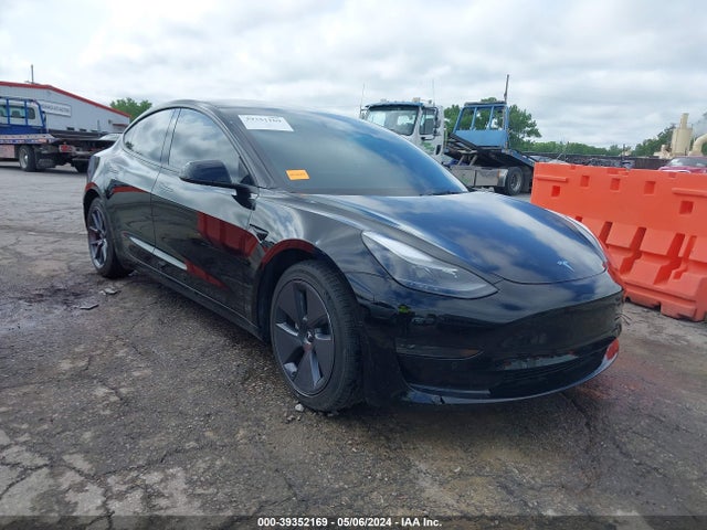 Tesla Model 3 Rear-wheel Drive 2022 5YJ3E1EAXNF350492 Image 1