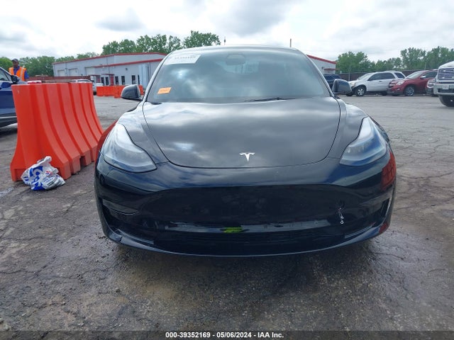 Tesla Model 3 Rear-wheel Drive 2022 5YJ3E1EAXNF350492 Image 13