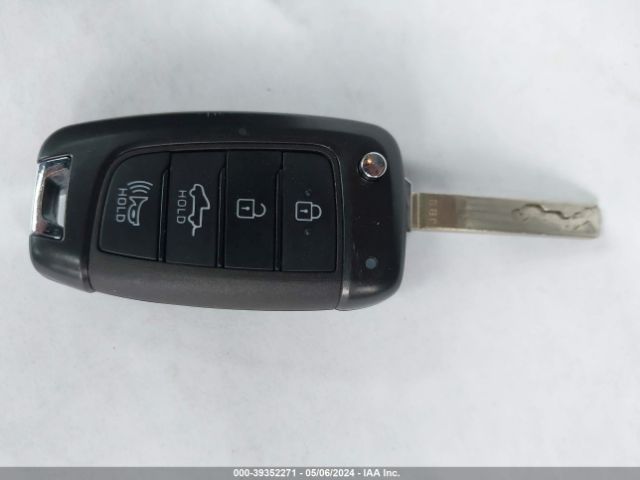 5NTJA4AE0RH097141 Hyundai Santa Cruz Se