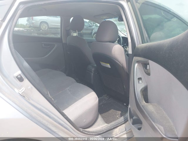 Hyundai ELANTRA SE 2016 5NPDH4AE6GH713266 Image 8