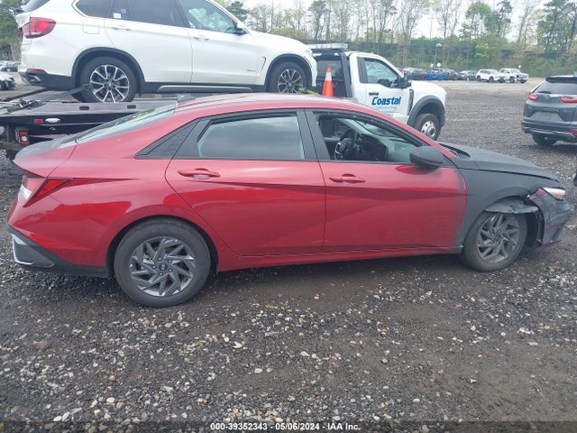 Hyundai ELANTRA SEL 2024 KMHLM4DG5RU659189 Image 13