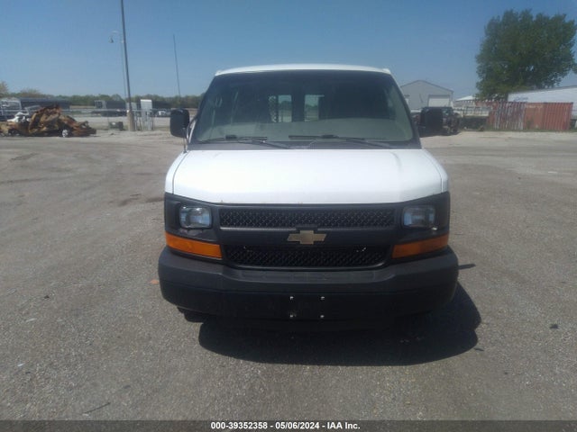 Chevrolet Express 2500 Work Van 2014 1GCWGFCA6E1135398 Image 12