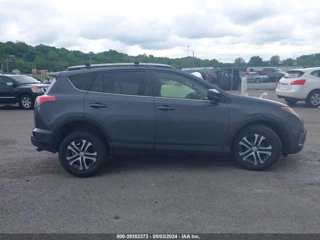 Toyota RAV4 LE 2016 JTMBFREV8GD184946 Image 12