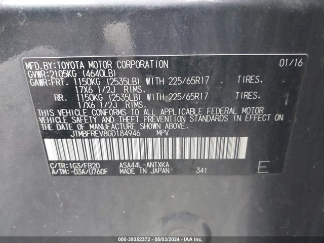 Toyota RAV4 LE 2016 JTMBFREV8GD184946 Image 9