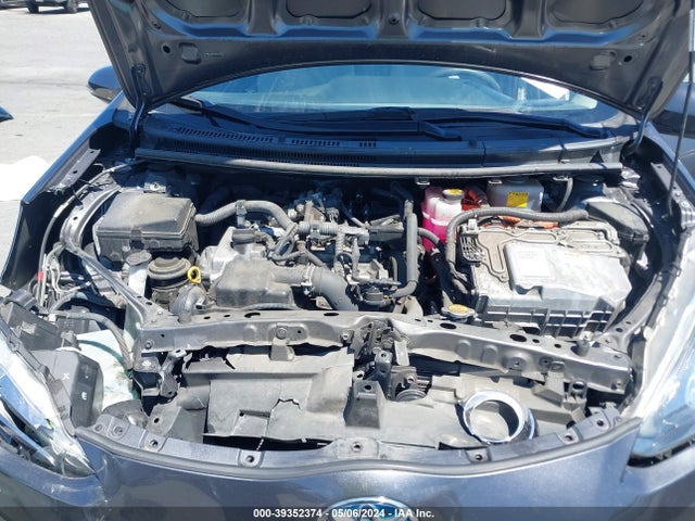 Toyota Prius C One 2015 JTDKDTB3XF1097510 Image 10
