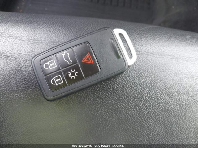 YV440MDU3H2080820 Volvo Xc60 T5 Inscription