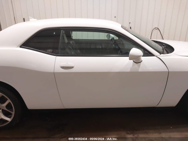 Dodge Challenger Sxt Plus 2016 2C3CDZAGXGH200105 Image 13