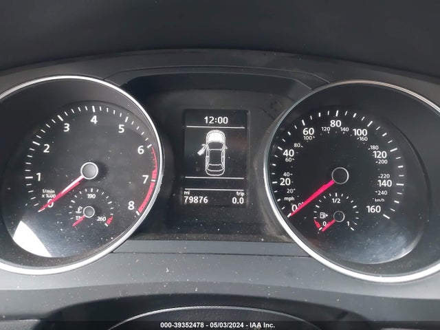 3VWDB7AJ5JM229362 Volkswagen Jetta 1.4t Se/1.4t Wolfsburg Edition