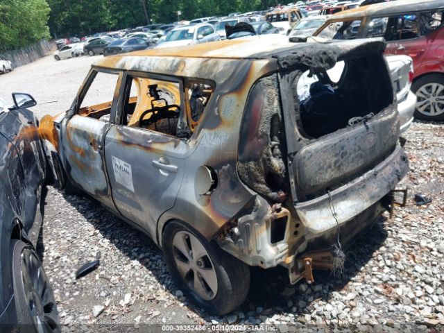KNDJN2A20G7818671 KIA Soul