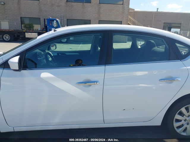 Nissan SENTRA S 2018 3N1AB7AP4JY310343 Image 14