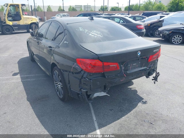 WBAJA9C55KB389848 BMW 530e Iperformance