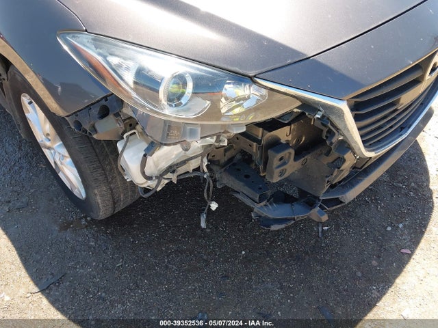 Mazda Mazda3 I Touring 2014 3MZBM1V78EM105380 Image 6