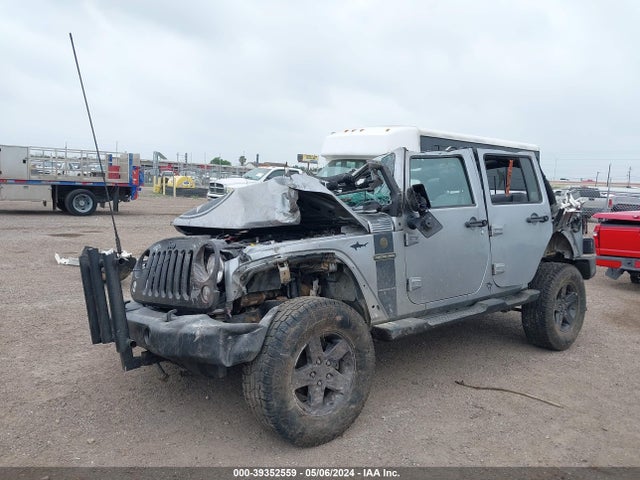 1C4BJWDG8GL156361 Jeep Wrangler Unlimited Freedom