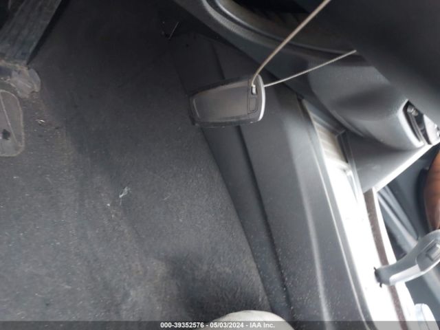 WBA8A3C31HA067085 BMW 320i Xdrive