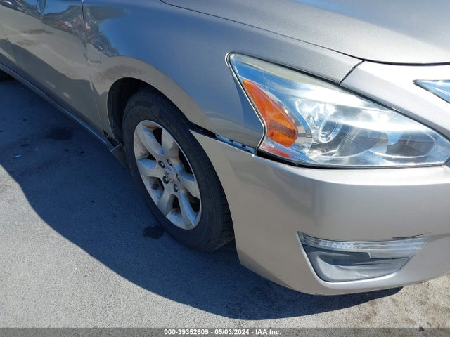 Nissan Altima 2.5 S 2014 1N4AL3AP2EC412683 Image 12