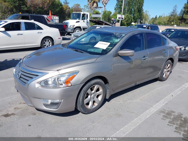 Nissan Altima 2.5 S 2014 1N4AL3AP2EC412683 Image 2