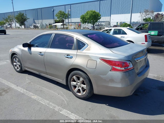 Nissan Altima 2.5 S 2014 1N4AL3AP2EC412683 Image 3