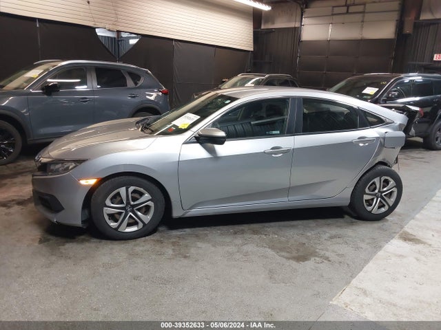 Honda Civic Lx 2018 19XFC2F53JE204087 Image 15