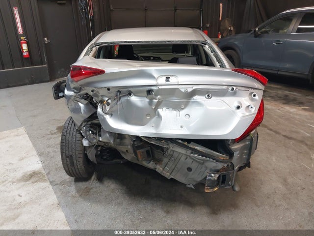 Honda Civic Lx 2018 19XFC2F53JE204087 Image 17