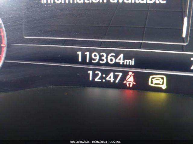 WA1VAAF71JD019805 Audi Q7 3.0t Premium