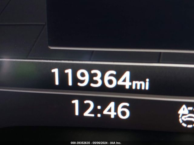 WA1VAAF71JD019805 Audi Q7 3.0t Premium