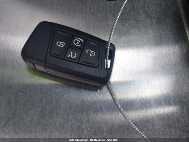3VV3B7AX6NM026085 Volkswagen Tiguan 2.0t Se