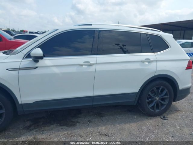 3VV3B7AX6NM026085 Volkswagen Tiguan 2.0t Se