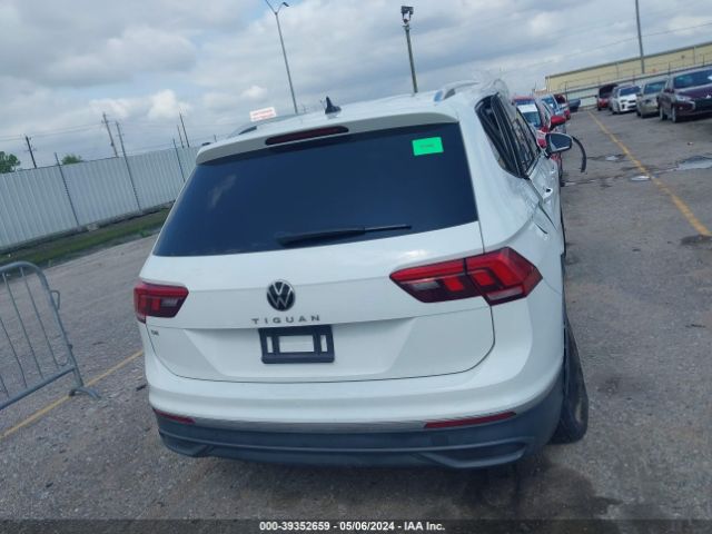 3VV3B7AX6NM026085 Volkswagen Tiguan 2.0t Se