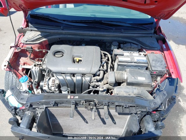 Hyundai ELANTRA SE 2017 KMHD74LF7HU390454 Image 10