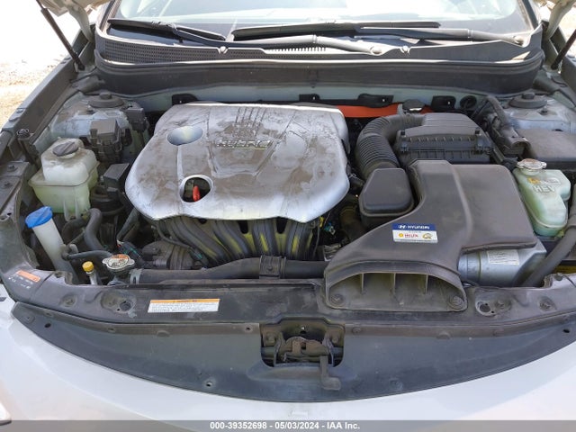 Hyundai Sonata Hybrid Limited 2015 KMHEC4A42FA123299 Image 10