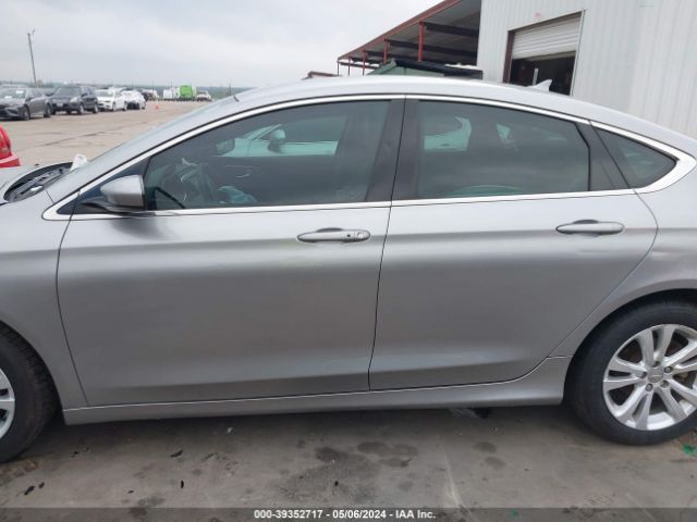 1C3CCCABXGN188372 Chrysler 200 Limited Platinum